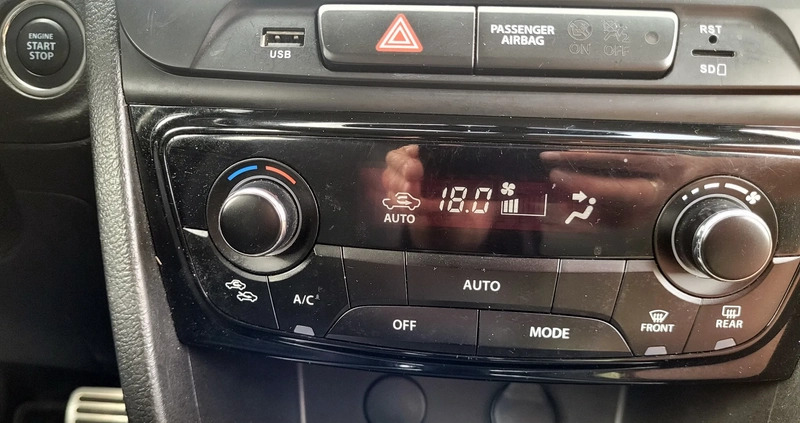 Suzuki Vitara cena 75900 przebieg: 110100, rok produkcji 2019 z Dobiegniew małe 781